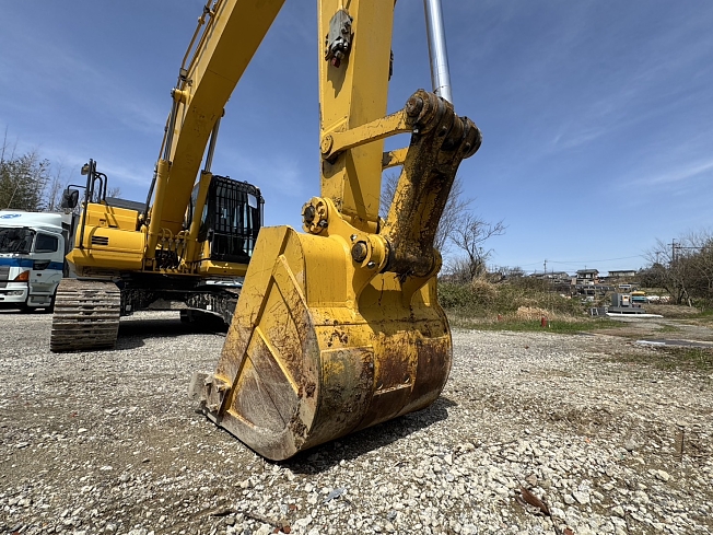 コマツ PC210-11 | 愛知県の油圧ショベル(ユンボ) | BIGLEMON（ビッグ