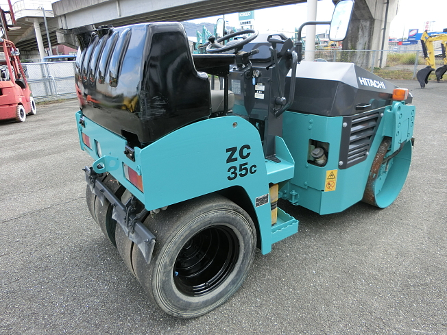 ろーらー 2.5tコンバインドローラー ZC35C 取扱商品｜奥村機械｜建設機械の