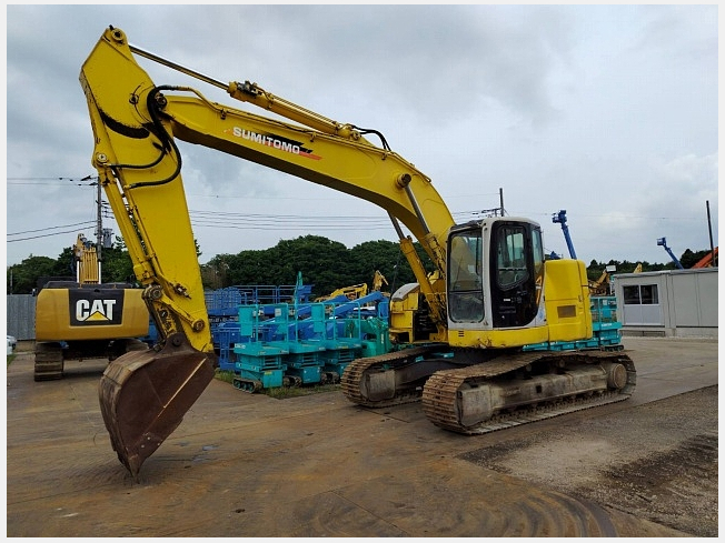 日立建機 ZX200-7 | 北海道の油圧ショベル(ユンボ) | BIGLEMON