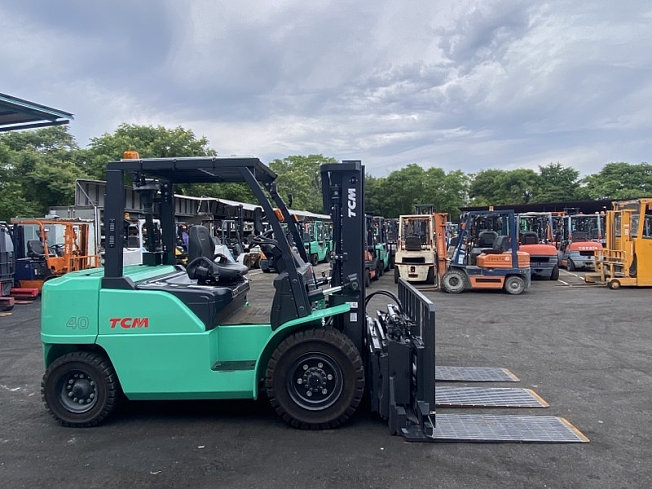 中古フォークリフト/三菱ロジスネクスト/積載3.5t/ヒンジ/長爪