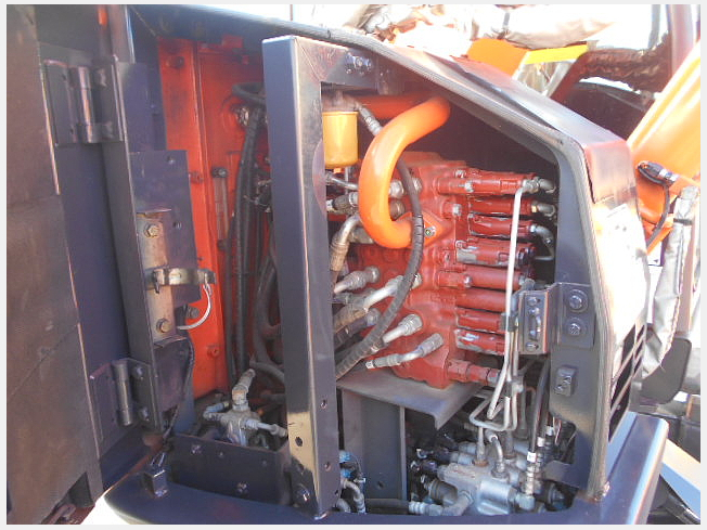 日立建機 ZX75UR-3 | 愛知県の油圧ショベル(ユンボ) | BIGLEMON