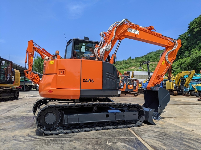 【中古】 グランプリで会おう/コスモヒルズ/油来亀造 日立建機 ZX75US-5B | 鹿児島県の油圧ショベル(ユンボ