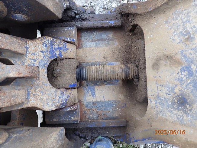 ユタニ工業 クイックカプラ | 群馬県のアタッチメント(建設機械