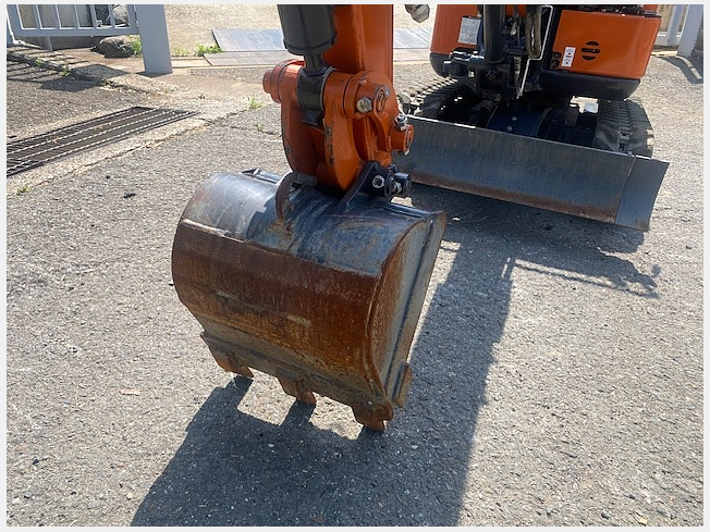 2点まとめ8000円 HITACHI ZX8U-2 (Mini excavators) at Kyoto, Japan | Buy used