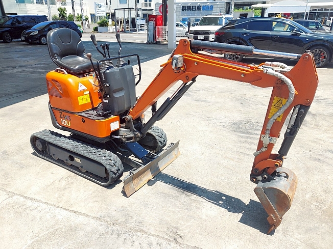 HITACHI ZX10U-2 (Mini excavators) at Gumma, Japan | Buy used