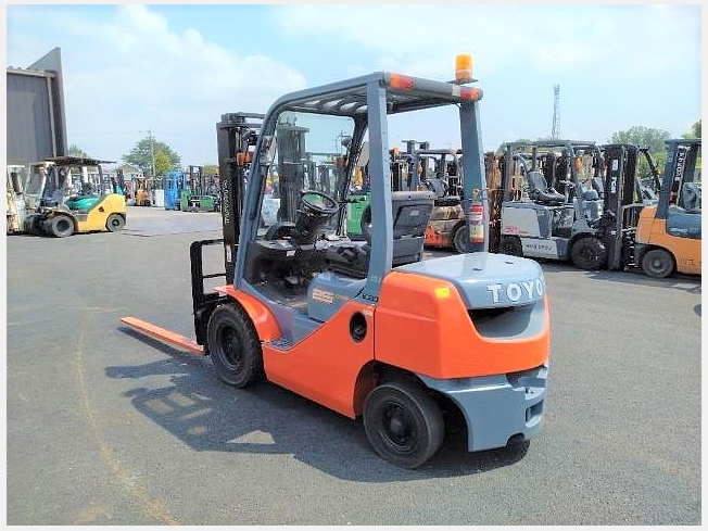 トヨタ 02-8FD25 | 埼玉県のフォークリフト | BIGLEMON（ビッグレモン