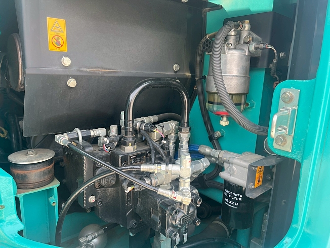 コベルコ建機 SK75SR-3E | 大阪府の油圧ショベル(ユンボ