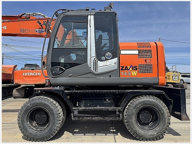 2025年のクリスマスの特別な衣装 日立建機 ZX145W-3 BIGLEMON | 北海道の油圧ショベル(ユンボ) | テーブル・チェア・ハンモック