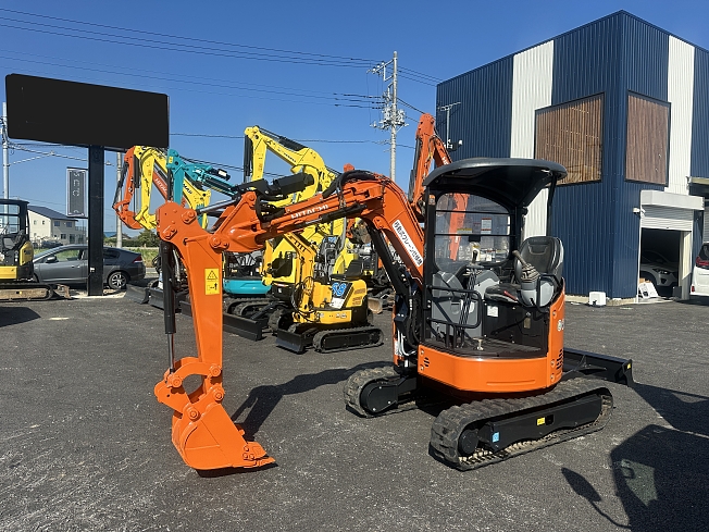 セール(SALE)開催中！ファッション通販 日立建機 千葉県のミニ油圧ショベル(ミニユンボ | ZX20UR-5A コレクション