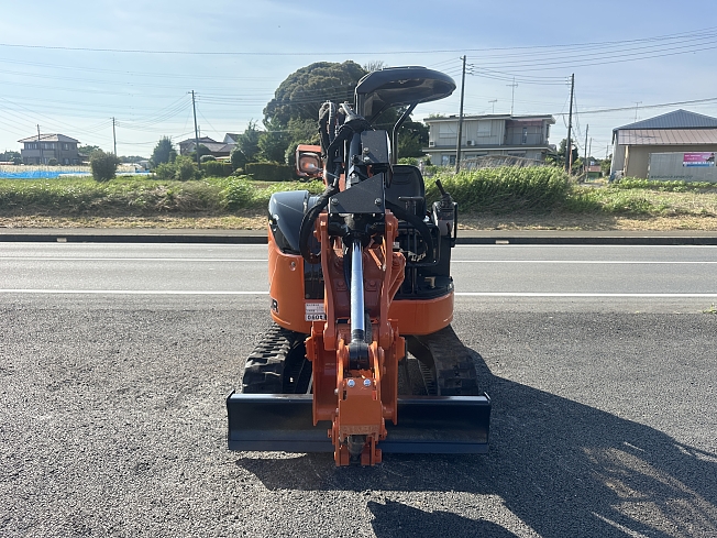 日立建機 ZX20UR-5A | 千葉県のミニ油圧ショベル(ミニユンボ