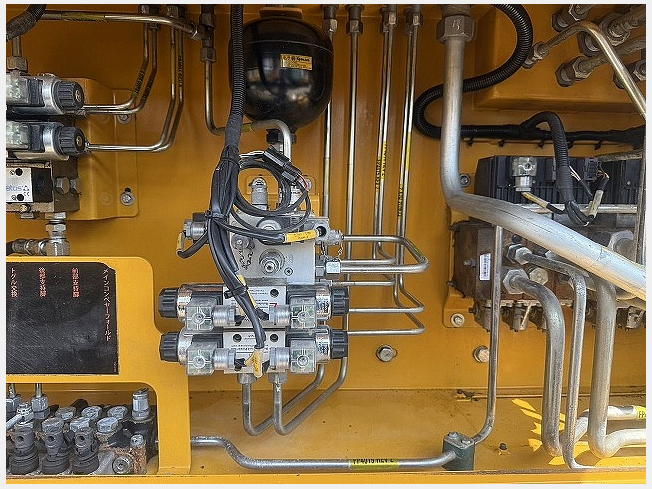 キャタピラー ▷ Caterpillar Th 360 中古を買う » Machineseeker