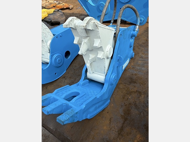オカダアイヨン　小割機 小割 | レンタル品を探す>土木用機械>アタッチメント>小割