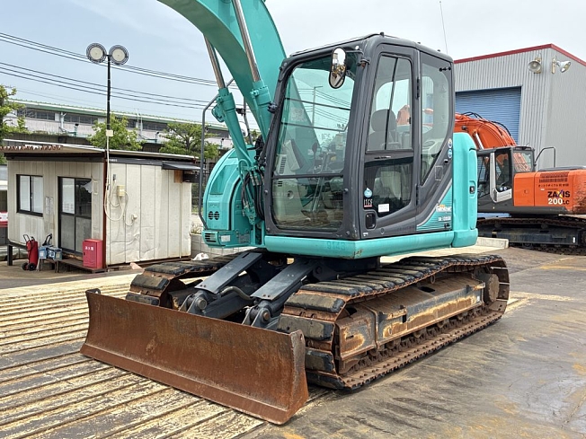 コベルコ建機　SK135SR 1/50 KOBELCO、コベルコ建機SK135SR 1:50スケールモデル SK135SR-7