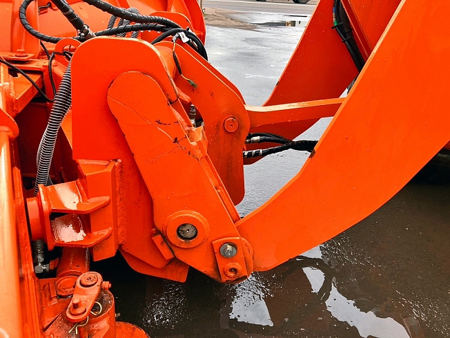 日立建機 ZW40-5B | 北海道のタイヤショベル(ホイールローダー