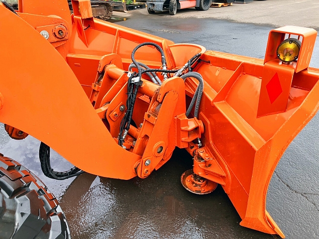 専用 ヒンロー様 楽天市場】TIS OFFROAD 563BZ サテンブロンズ 17インチアルミホイール