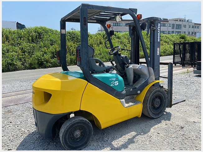 コマツフォークリフトＦＧ２５ＮＴ-16 ガス使用2.5t　5687h(A235) コマツフォークリフトFG25NT-16 ガス使用2.5t 5687h(A235
