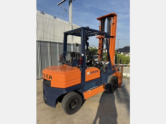 トヨタ7FB30フォークリフト楊高3000MM2001年使用29244HA320 トヨタ7FB30フォークリフト楊高3000MM2001年使用29244HA320 トヨタ