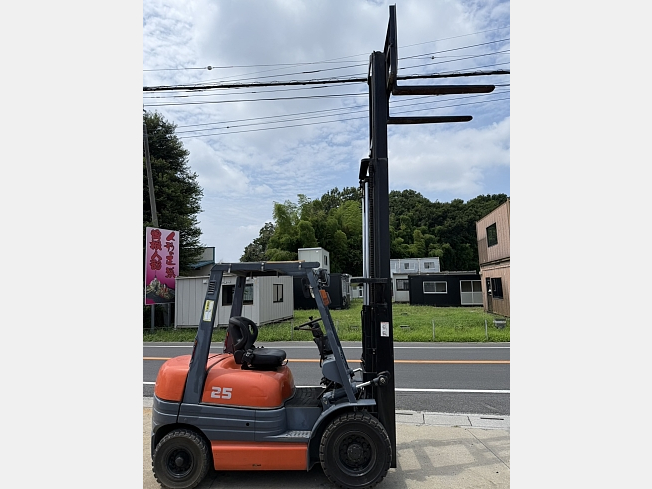 トヨタ 02-6FD25 | 埼玉県のフォークリフト | BIGLEMON（ビッグレモン