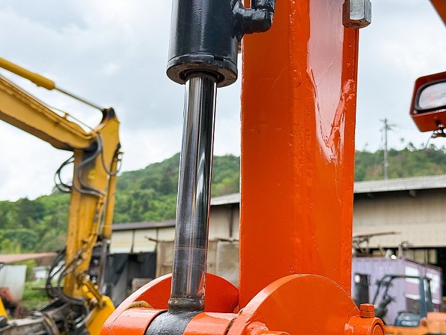 HITACHI ZX17U-5A (Mini excavators) at Hiroshima, Japan | Buy
