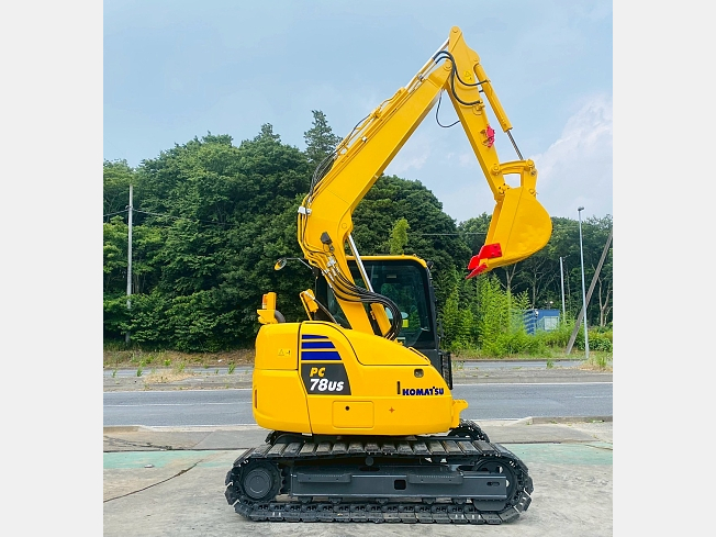 masa　10キロ×2　小玉b込み コマツ PC10MR-2 | 愛知県のミニ油圧ショベル(ミニユンボ) | BIGLEMON