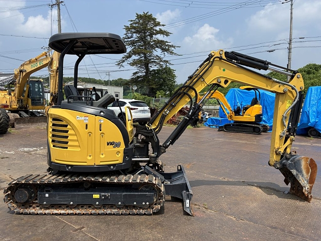 ヤンマー ViO30 (ViO30-6) ｷｬﾉﾋﾟｰ仕様 | 兵庫県のミニ油圧ショベル
