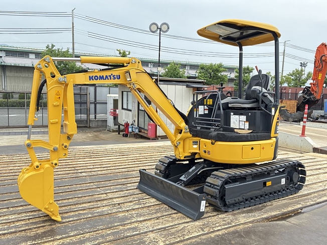 PC20MR-3　1054時間　2013年製　コマツ　KOMATSU　ミニ油圧ショベル　ミニバックホー PC20MR-3 1054時間 2013年製 コマツ KOMATSU ミニ油圧ショベル ミニ