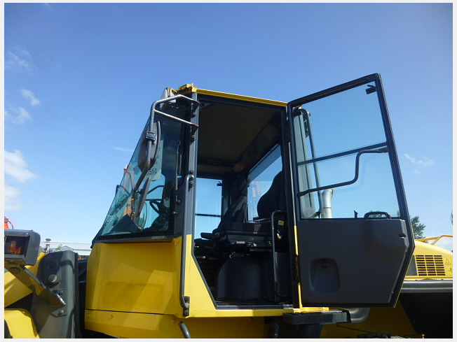 コマツ WA200-5 | 北海道のタイヤショベル(ホイールローダー