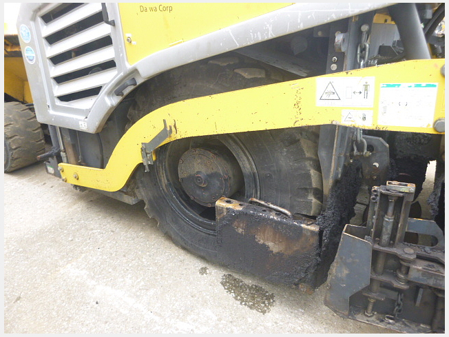 住友建機 アスファルトフィニッシャーHA24C (X1) 住友建機 アスファルトフィニッシャーHA24C (X1) アスファルト