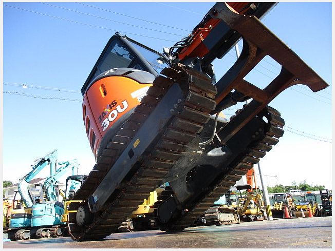 ミニッツ　ユナ 日立建機 ZX30U-5A | 千葉県のミニ油圧ショベル(ミニユンボ