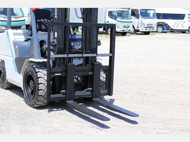 ユニキャリアフォークリフト／FHD35T5S／2016年／ディーゼル車