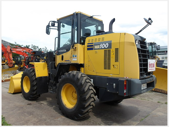 コマツ WA100-8 | 北海道のタイヤショベル(ホイールローダー