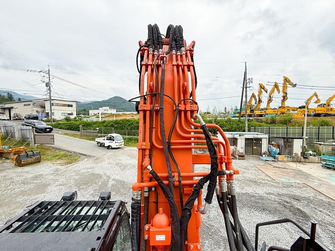 ⭐︎るゆひ⭐︎ 日立建機 ZX225USRLCK-6 | 広島県の油圧ショベル(ユンボ