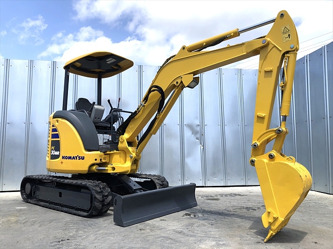 コマツ PC30MR-5 | 兵庫県のミニ油圧ショベル(ミニユンボ) | BIGLEMON
