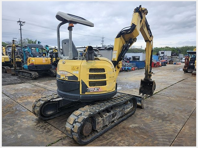 ヤンマーTB350 ユンボ.重機.建設機械 ヤンマー B3-6A | 茨城県のミニ油圧ショベル(ミニユンボ) | BIGLEMON