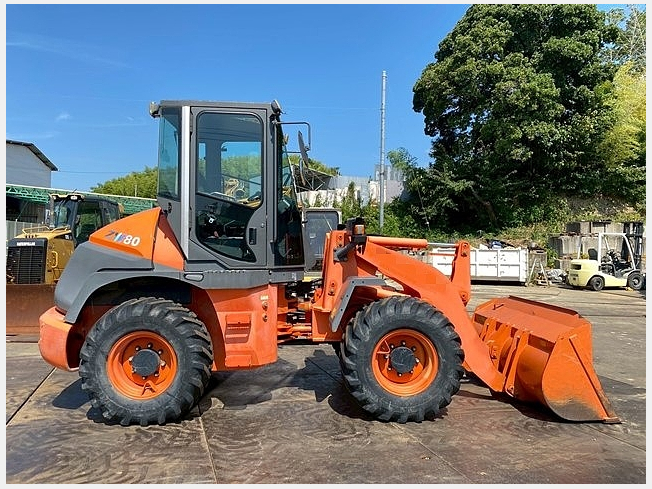 日立建機 ZW80 | 大阪府のタイヤショベル(ホイールローダー
