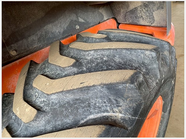 日立建機 ZW80 | 大阪府のタイヤショベル(ホイールローダー