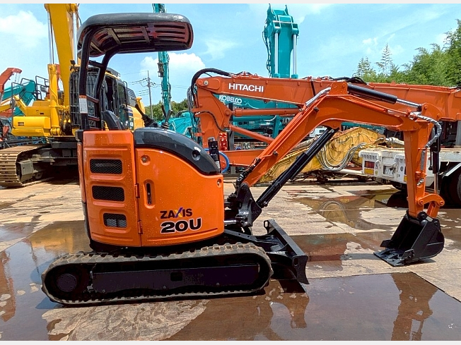 日立建機 ZX20U-5A | 千葉県のミニ油圧ショベル(ミニユンボ