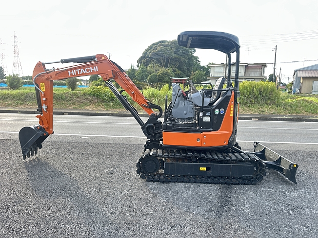 日立建機 ZX30U-5B | 千葉県のミニ油圧ショベル(ミニユンボ