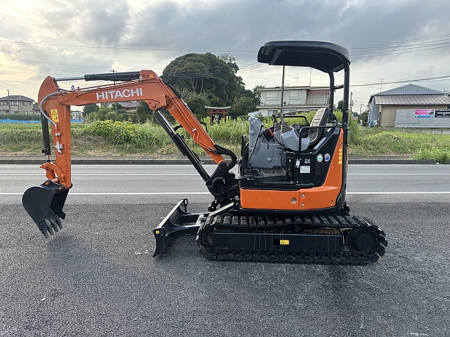 日立建機 ZX30U-5B | 千葉県のミニ油圧ショベル(ミニユンボ
