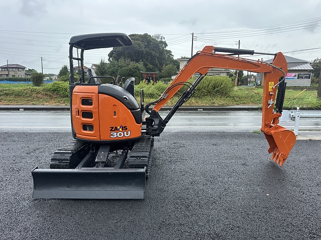 日立建機 ZX30U-5B | 千葉県のミニ油圧ショベル(ミニユンボ
