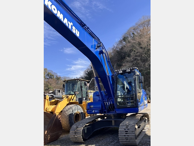 KOMATSU HB205-2 (Excavators) at Kanagawa, Japan | Buy used