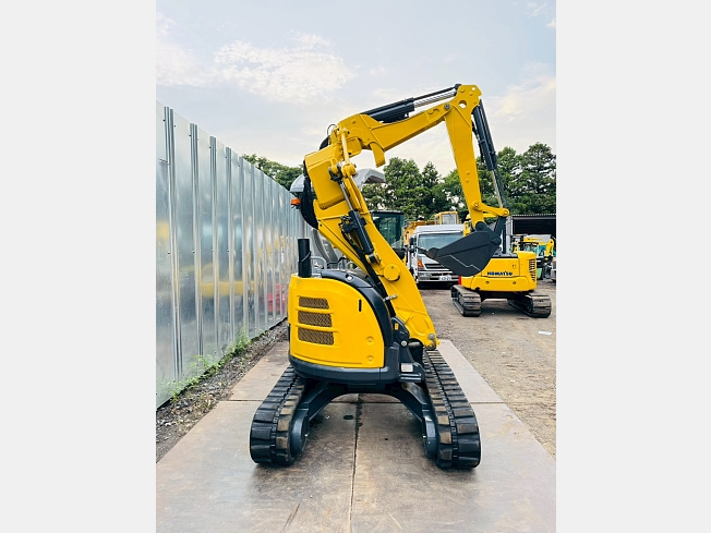 ヤンマー　B3-6A　ミニ油圧ショベル　3ｔクラス　ユンボ　バックホー　Σブーム　倍速　建設機械 ヤンマー B3-6A ミニ油圧ショベル 3tクラス ユンボ 小旋回 ロング