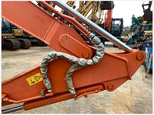 HITACHI ZX75US-3 (Excavators) at Osaka, Japan | Buy used Japanese