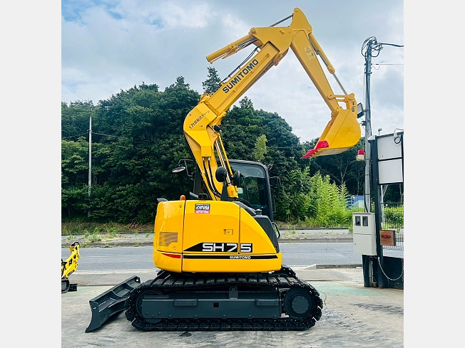 SUMITOMO SH75X-6A (Excavators) at Chiba, Japan | Buy used
