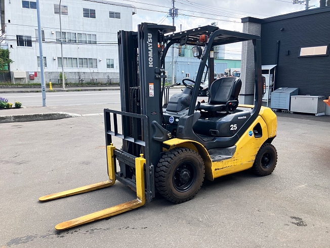 コマツ FD25T-17 | 北海道のフォークリフト | BIGLEMON（ビッグレモン