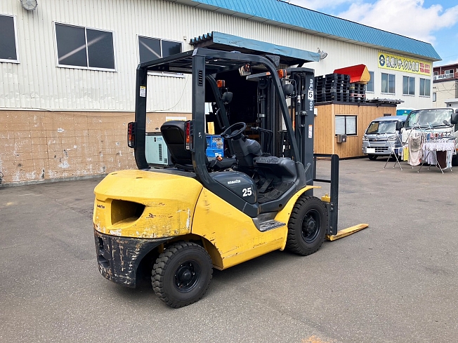 コマツ FD25T-17 | 北海道のフォークリフト | BIGLEMON（ビッグレモン