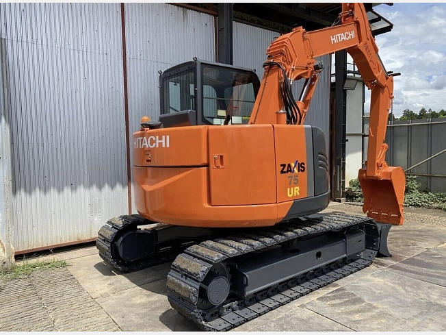日立建機 ZX75UR-3 | 富山県の油圧ショベル(ユンボ) | BIGLEMON