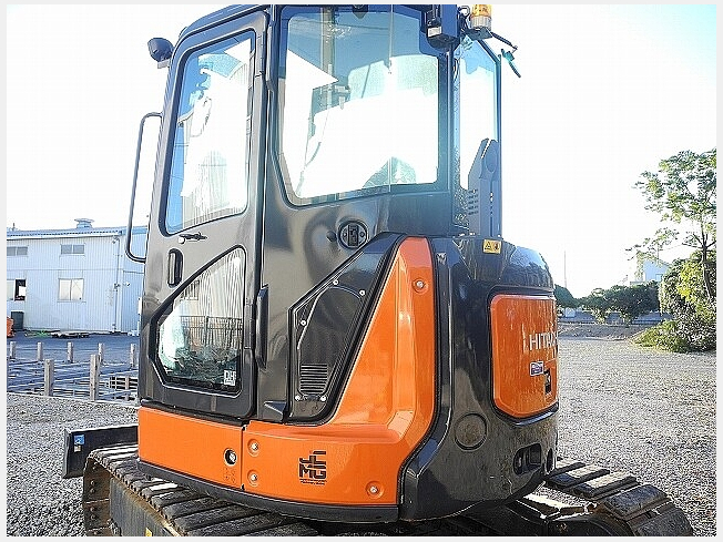 セオユウハさん専用5 日立建機 ZX40U-5A | 千葉県のミニ油圧ショベル(ミニユンボ