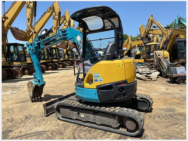 KUBOTA RX-306 (Mini excavators) at Osaka, Japan | Buy used