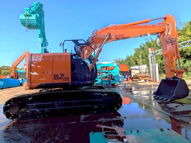 日立建機 ZX225USRLCK-5B | 千葉県の油圧ショベル(ユンボ) | BIGLEMON